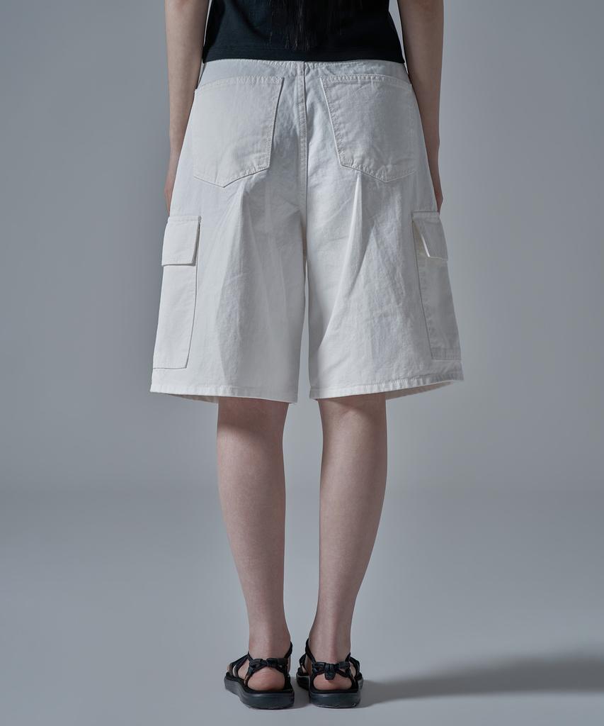 WAARFORWOMAN W1138 Cargo Shorts_White
