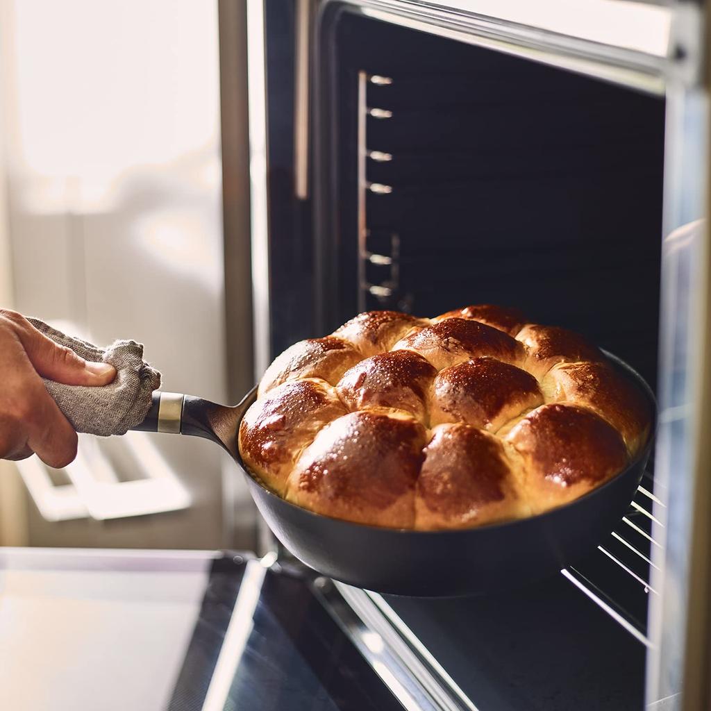 Vermicular Frying Oven Safe 24cm Compatible with and Can Be Used Made of Cast Pan, Skillet, Deep, Gas, IH, Ovens, Outdoors, Enamel, FP24-MH