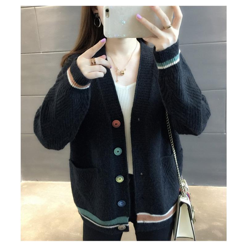 Осень-зима женский кардиган вязаный свитер V-образный вырез свободная куртка с длинным рукавом мода 2024 новые повседневные верхние пальто женские пуговицы карманы одежда 2591