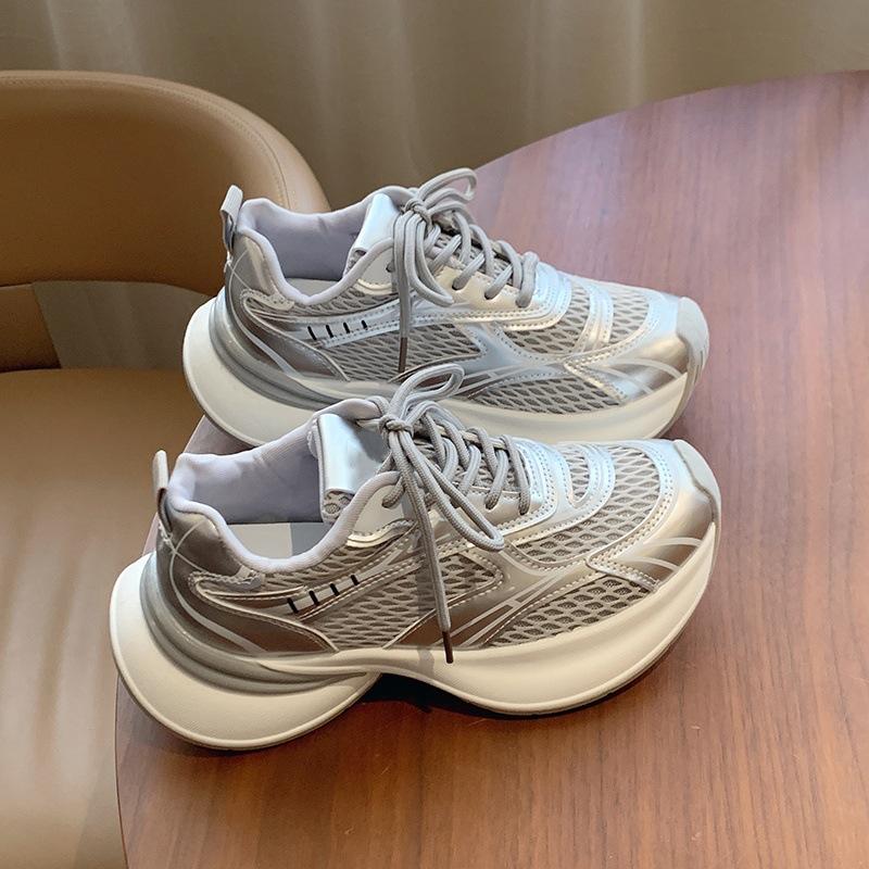 Кроссовки в стиле "dad shoes" на толстой подошве, новая весенне-осенняя модель, тонкие, дышащие, сетчатые, увеличивающие рост, маленькие белые повседневные спортивные кроссовки