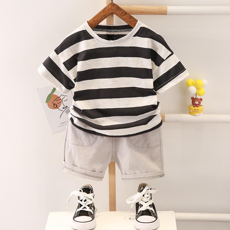 "Boys' 2023 Summer Striped Short-Sleeve Two-Piece Suit - Korean Style Trendy Casual Outfit"