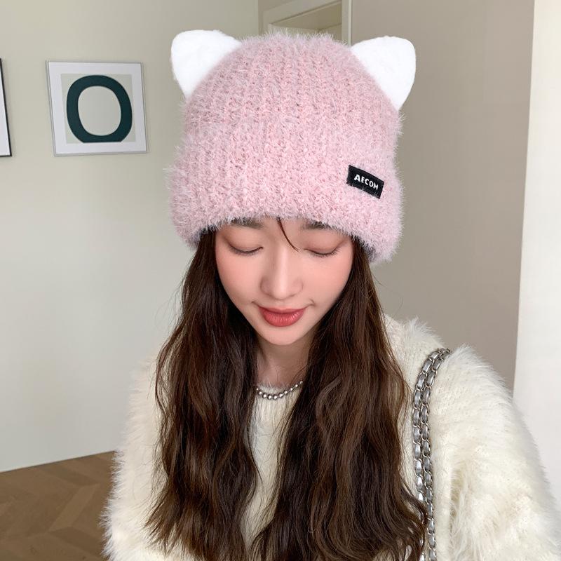 Korean Version of Autumn and Winter New Hat for Women Cute Cat Knitted Wool Hat for Winter Warm Pullover Hat Cold Ear Protection Hat