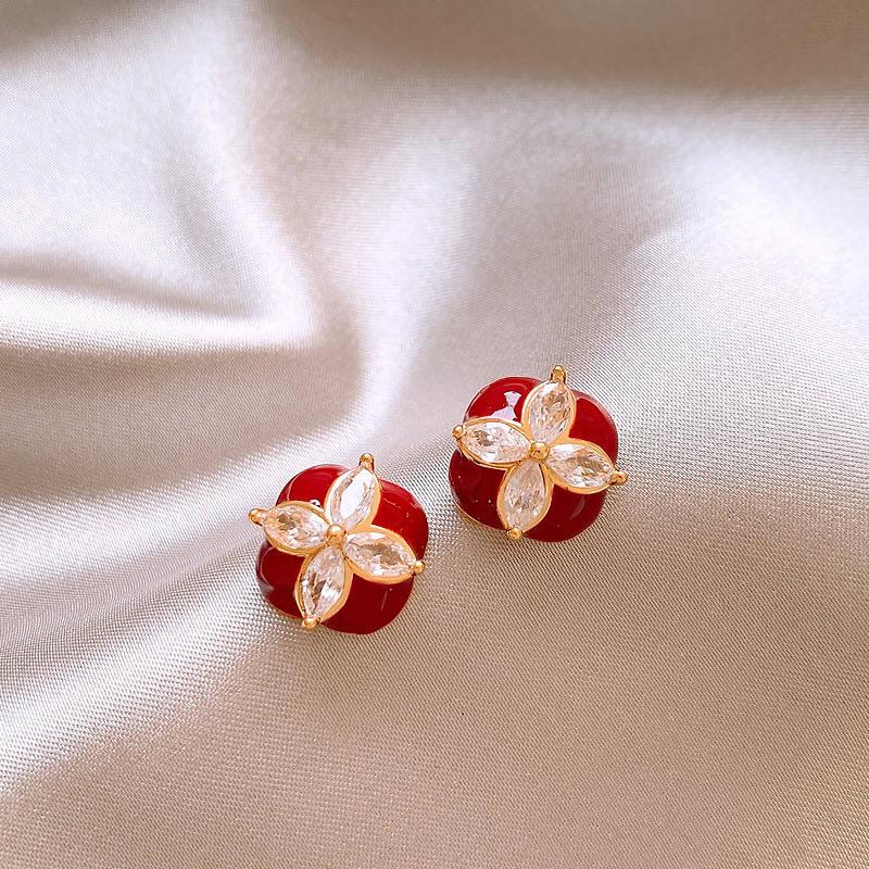 Vintage light luxury 111 silver needle red dripping flower stud earrings, premium geometric earrings earrings