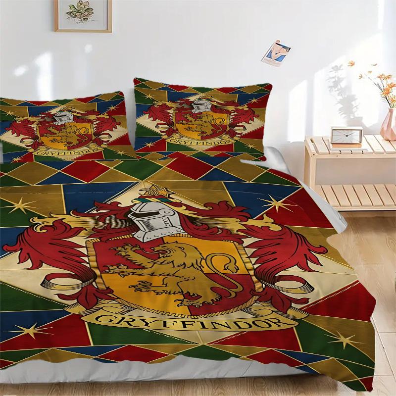 3pcs Gryffindor Crest Bedding Set. Soft and Comfortable with No Core Included (1x Duvet Cover + 2x Pillow Covers) yy251010135