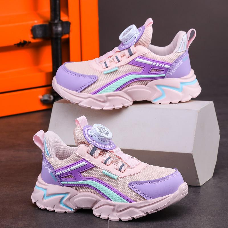 Легкие кроссовки мягкая подошва толстая подошва дышащие мальчики и студенты спортивная обувь вращающаяся пряжка тренд 2025 сетка взрыв удобные