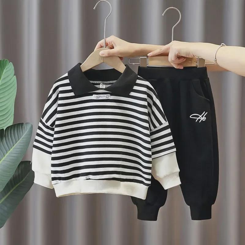 Стильный полосатый костюм-двойка для мальчиков: Свитшот и повседневные брюки на весну и осень