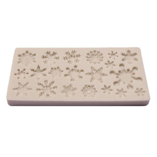 Christmas Snowflake Shape Cake Mold Silicone Party DIY Fondant Candy Baking Tool