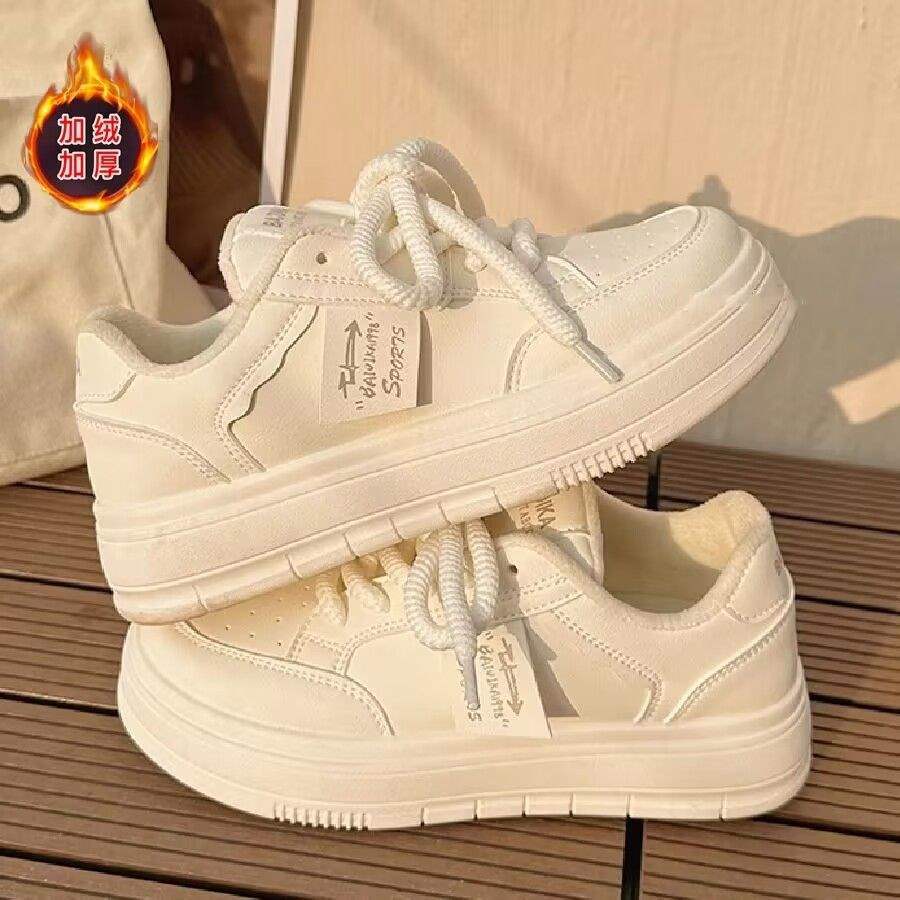 Autumn and Winter Cotton Shoes Velvet Women's Shoes Little White Shoes Women's 2025 New Platform Shoes Ins Trendy Versatile Niche Board Shoes