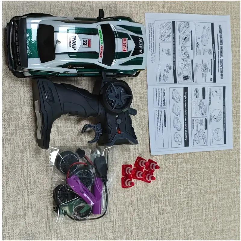 New Remote Control Drift Car -1:20 Scale Four-wheel Drive Remote Control Car, 2.4GHz, 40 Kilometers Per Hour, with Drift Tires a