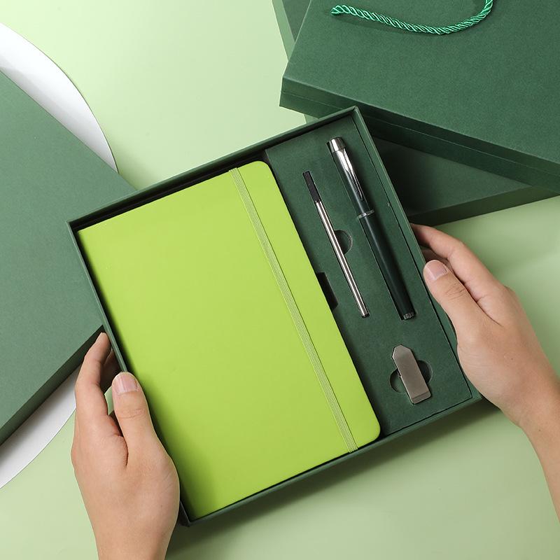 Подарочный набор из ценных деловых блокнотов 2025 года для корпоративных ежегодных собраний