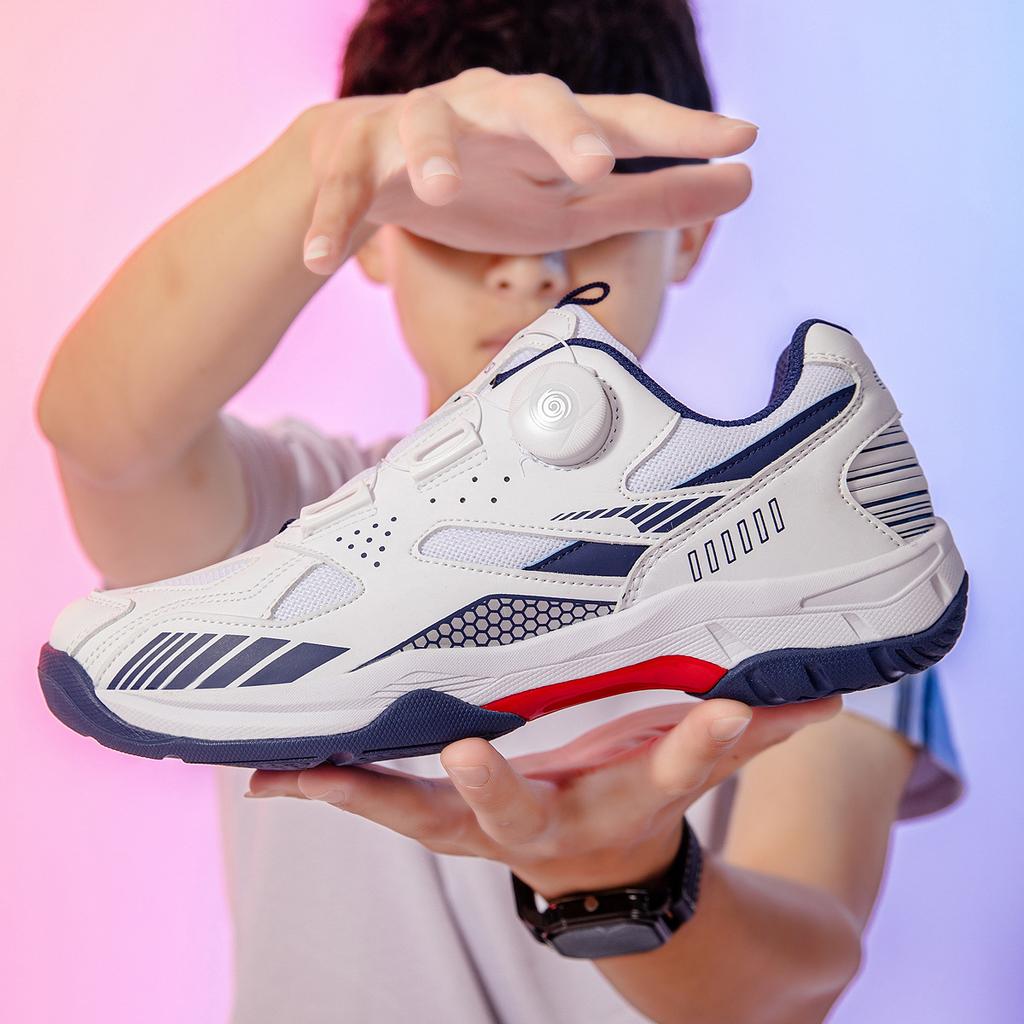 Новые повседневные туфли для бадминтона с вращающейся пряжкой, дышащие, легкие, для пары, для настольного тенниса, мужские тренировочные туфли для тенниса