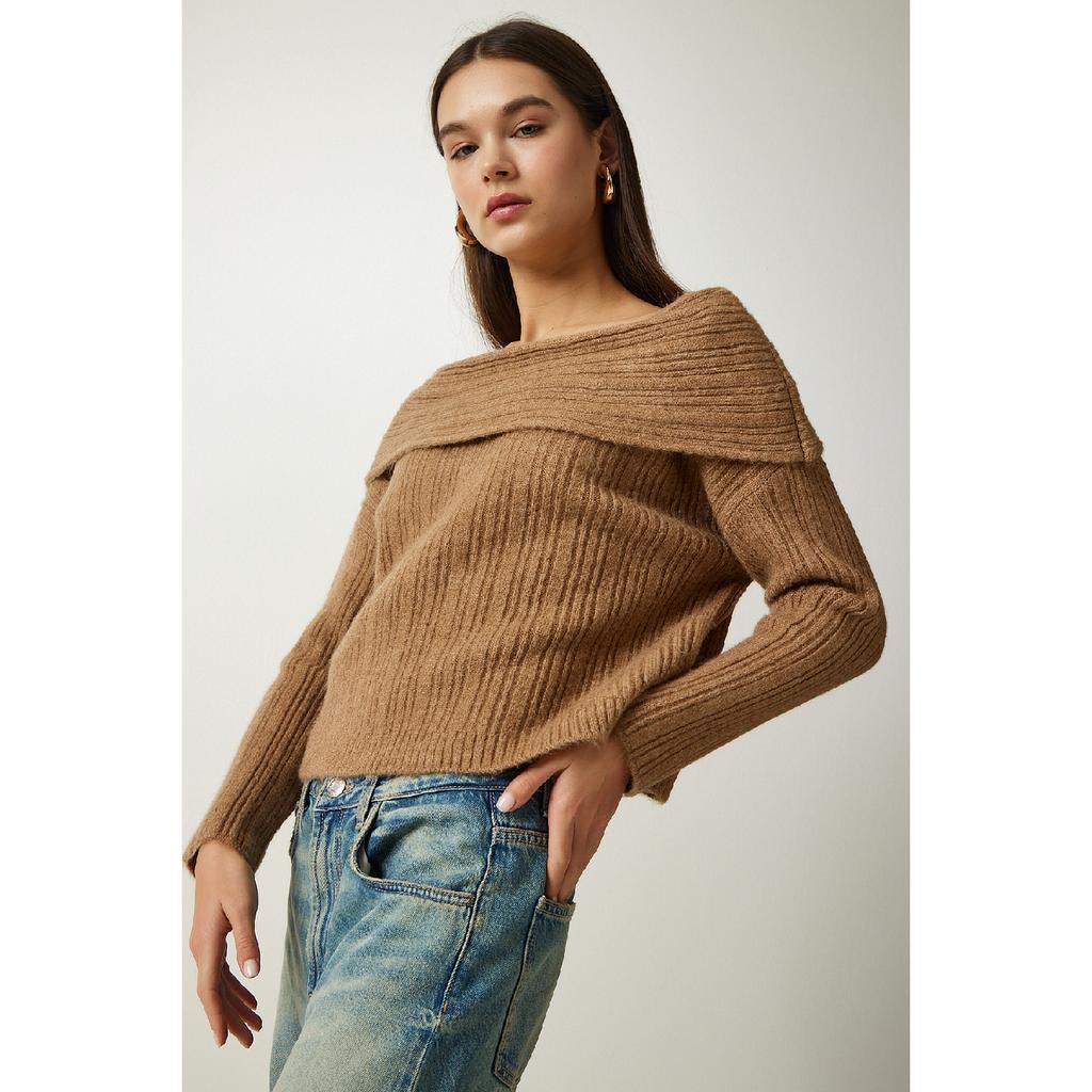 Женский красный трикотаж с воротником Мадонна Pf00049