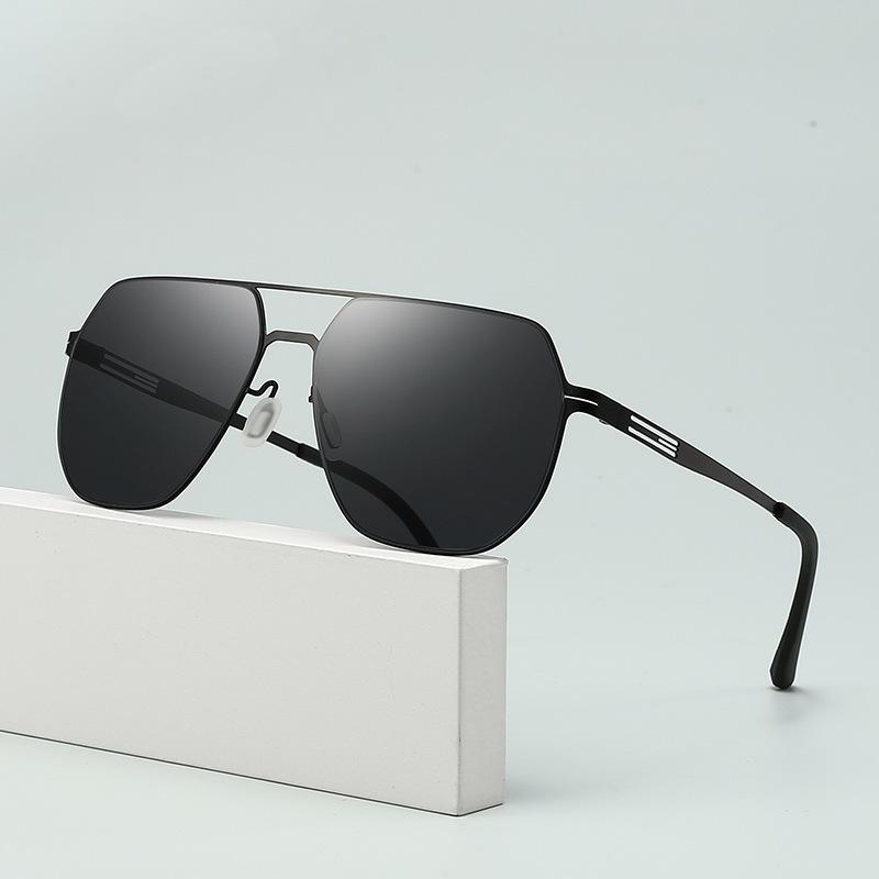 Ultra-Light Sunglasses Stainless Steel Leather Square Driver Men'S Driving Lenses Sunshade Sunglasses Premium Trendy