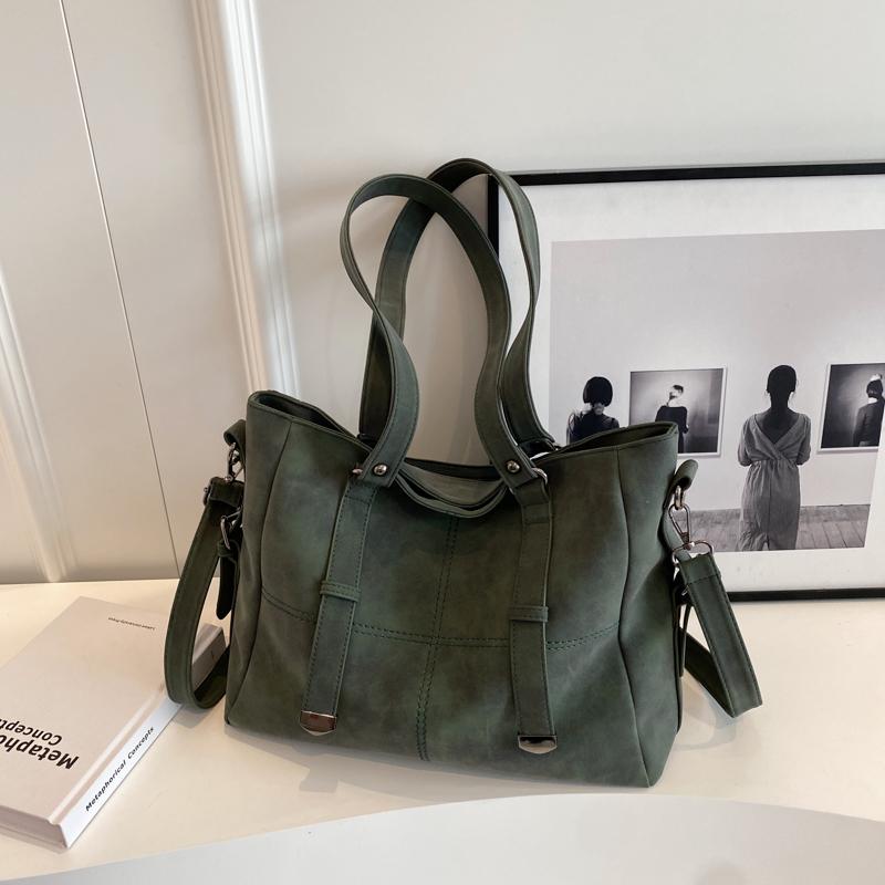 Retro Large Capacity Shoulder Bag New Women's Texture Soft Leather Crossbody Bags Autumn Winter Popular Versatile Totes