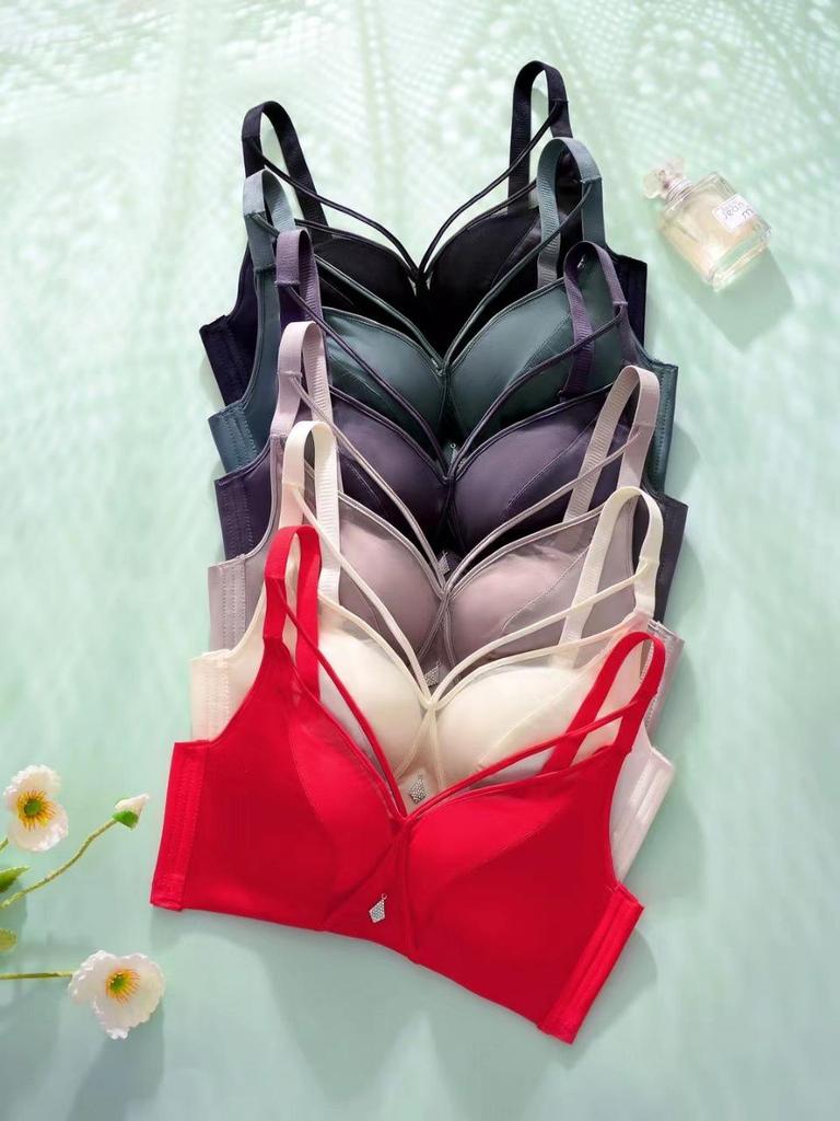 Шелковистый атласный бесшовный бюстгальтер пуш-ап без косточек - Сексуальное нижнее белье для женщин с маленькой грудью, бесшовный дизайн в горячем новом стиле.