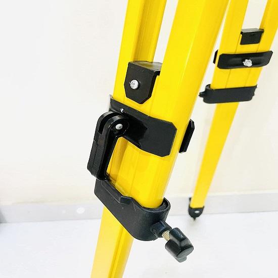 Aluminium Di - Casting Tripod Heavy Duty Double Lock Tripod Survey Stand Auto Level, Total Station 177.8 Cm