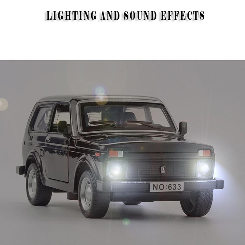 Масштаб 1/32 Lada NIVA, литая под давлением модель автомобиля, игрушечный автомобиль с откатным механизмом, звуком и светом для детей, коллекция подарков для мальчиков и девочек