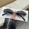 Personalized Rhombus Small Frame Sunglasses Women Fashion Polygonal Metal Frame Sunglasses Luxury Brand Punk Shades Eyewear