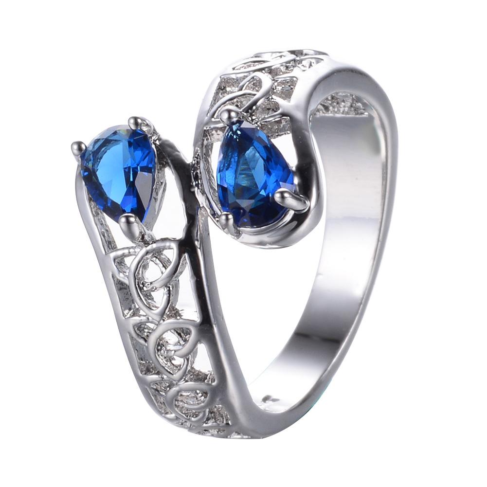 New Fashionable Double Waterdrop Shaped Hollow Pattern Ring with Simple Style for Daily Use