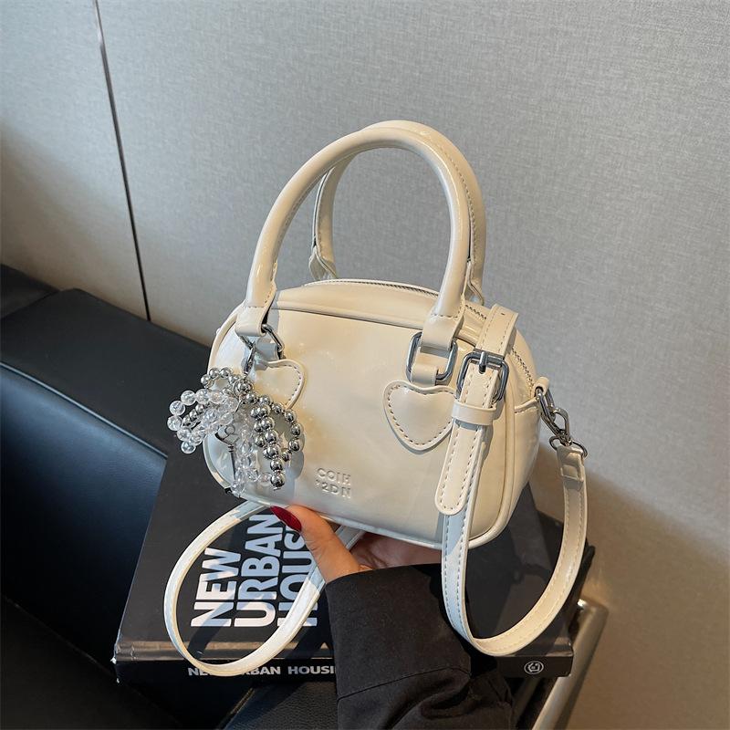 Летняя популярная маленькая сумка женская новая модная универсальная сумка через плечо высококлассная портативная сумка-боулинг