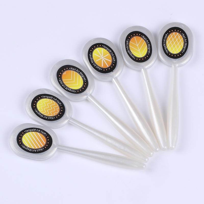 Магнит для создания узора на ногтях