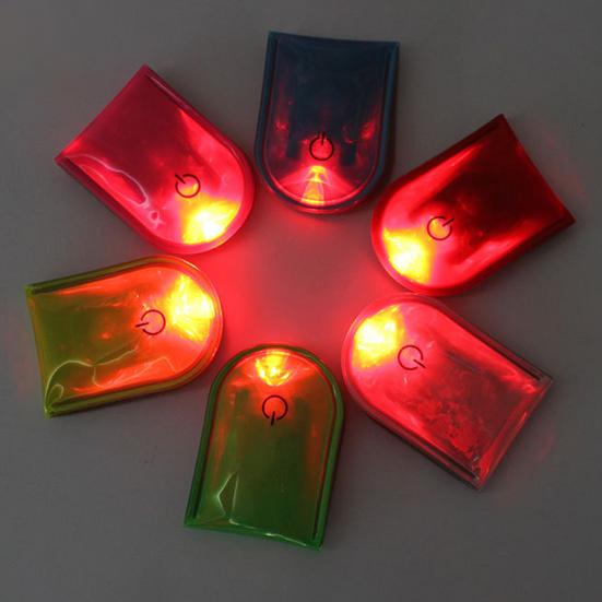 Светодиодный зажим, мигающий светильник, отражающая световая полоса, водонепроницаемая, на батарейках, компактный размер, легкий, для пешего туризма, бега, безопасный фонарь