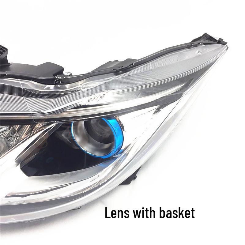 Compatible with 17 Changan Auchan Models: Headlight Assembly with Hybrid and Daytime Running Lights.
