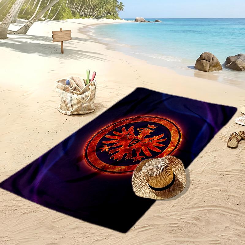 Пляжное полотенце Eintracht Frankfurt Football Print, Большое Мягкое Быстросохнущее Полотенце для Пляжа Кемпинга Плавания