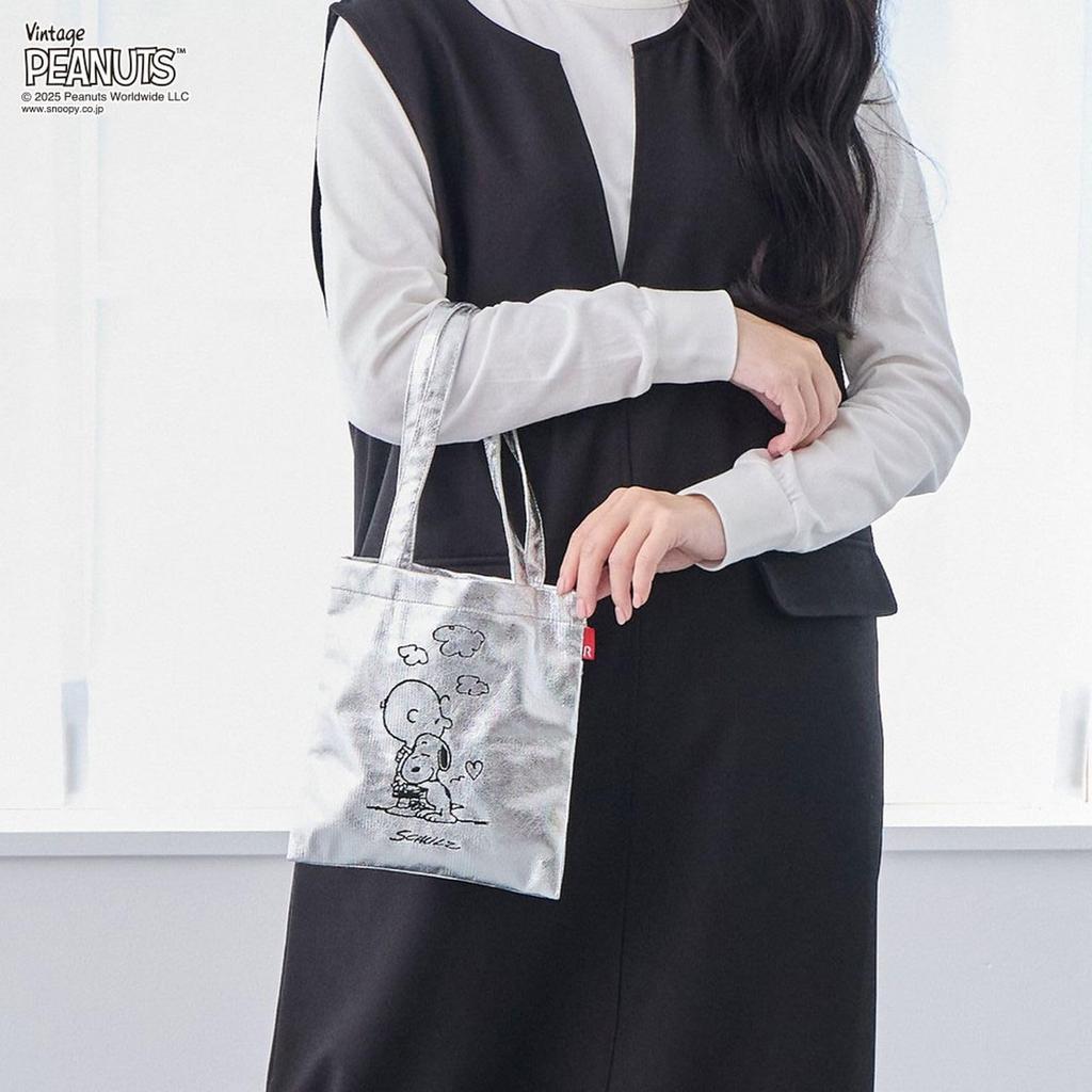 Мини-сумка Rootote Snoopy с вышивкой, IP Baby Metallic, Peanuts-0Q 8446 (02 Серебро)