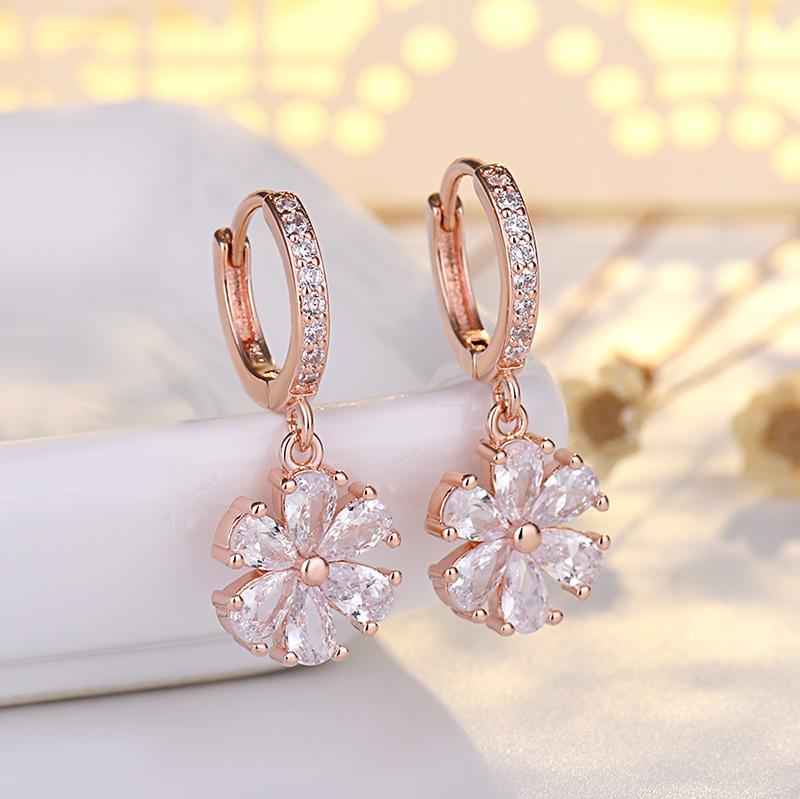 New 925 Sterling Silver High Quality Zircon Stud Earrings for Women Exquisite Student Girlfriend Jewelry Accessories Wedding