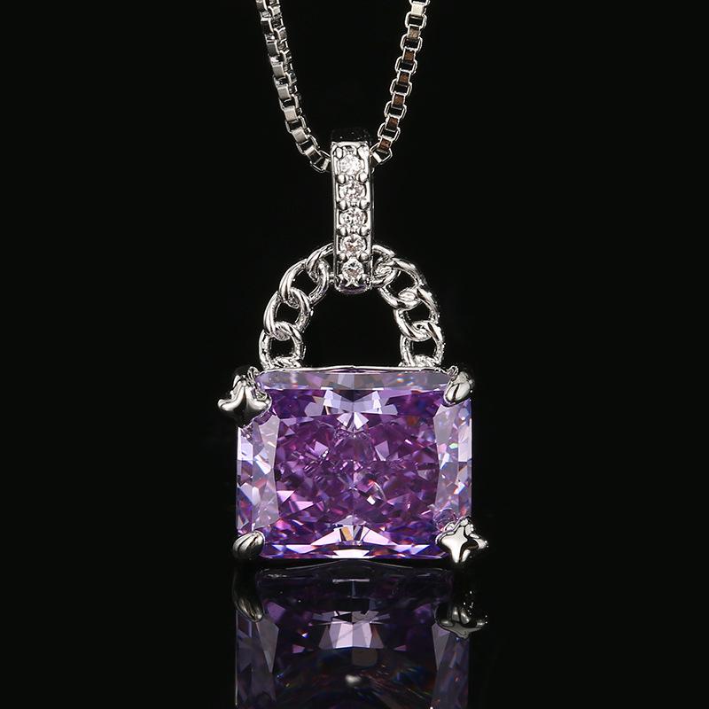 Jewelry New Jewelry Pendant High Carbon Diamond Necklace Flash Ice Flower Cut Women's Fashion Light Luxury Versatile