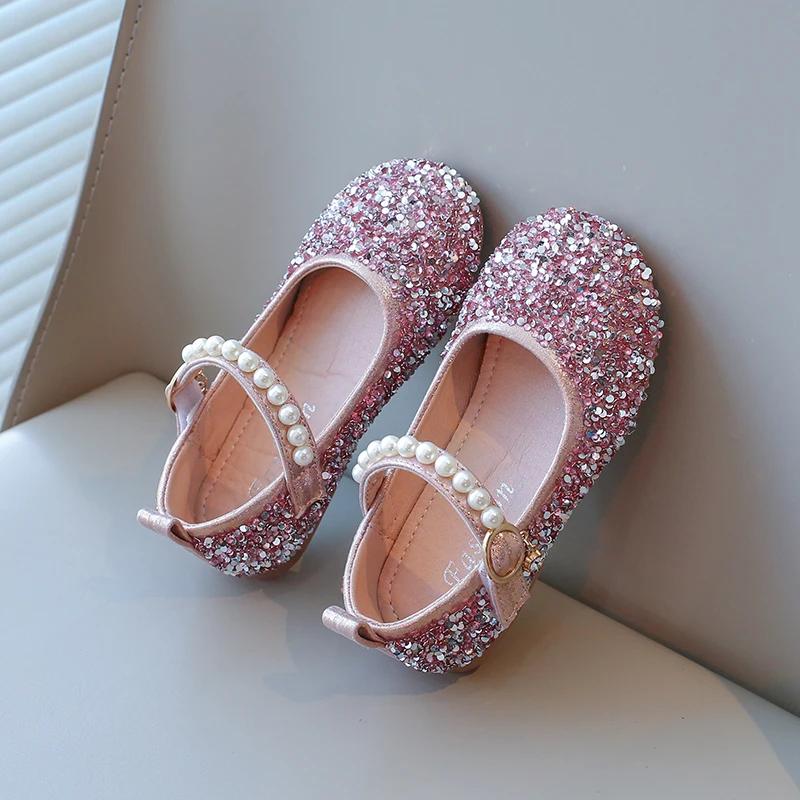 Блестящие туфли для девочек, детские кожаные туфли для девочек среднего и большого размера, детские праздничные свадебные туфли, стразы с жемчугом, туфли на плоской подошве для принцессы