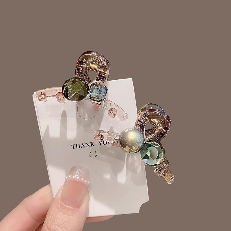 Elegant Bow Shark Clip Fashion Back Vintage Ponytail Head Hair Clip Fixed Hairgrips For Woman Simple Hollow Geometry Hairpin