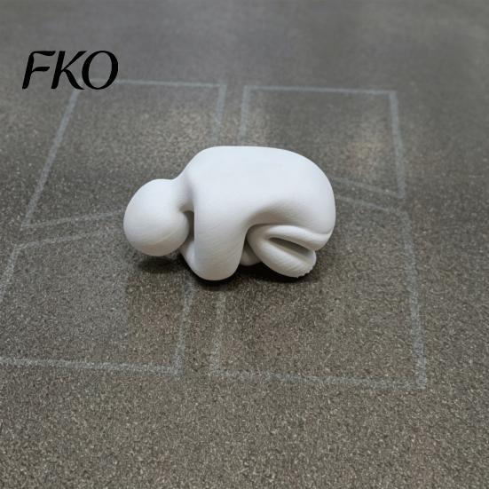 PLA Art Piece 1/8Pcs 3D Printed Abstract Man Figurine, Sitting Standing Kneeling Ornament Statue, Minimalist Black White Sculpture for Home Office