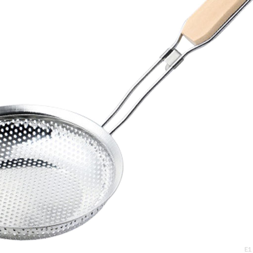 Удобная ложка-шумовка с деревянной ручкой для кулинарных задач