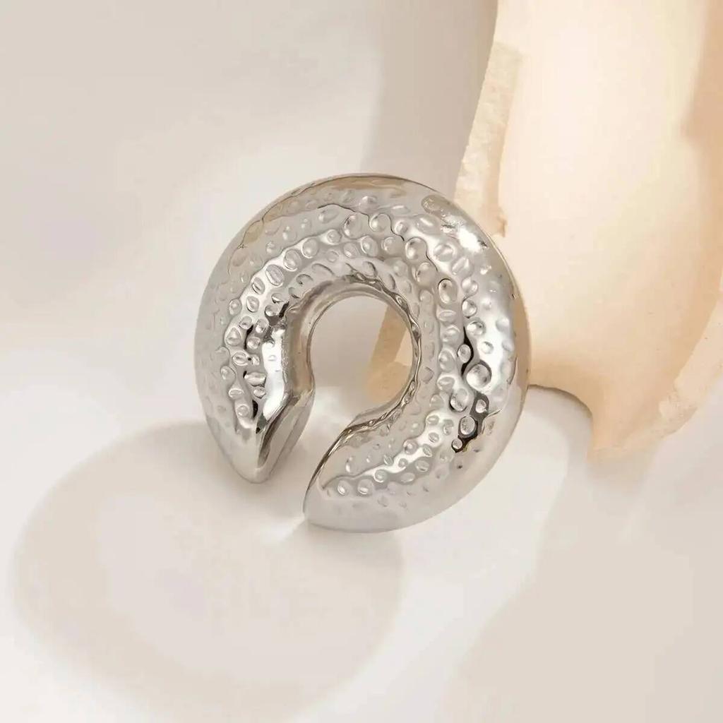 Salircon 1PC Trendy Hip-Hop Stainless Steel C-shaped Non Piercing Clip Earring Women Simple Gold Color Ear Accessory Jewelry