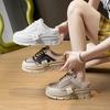 Однотонные Модные Дышащие Шлепанцы с Мягкой Подошвой для Женщин Белые Студенческие Повседневные Туфли Многофункциональные Полузакрытые Толстая Подошва