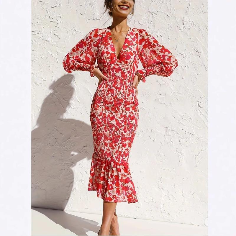 Весеннее женское сексуальное платье-футляр с V-образным вырезом и темпераментом для светской львицы с поясной сумкой