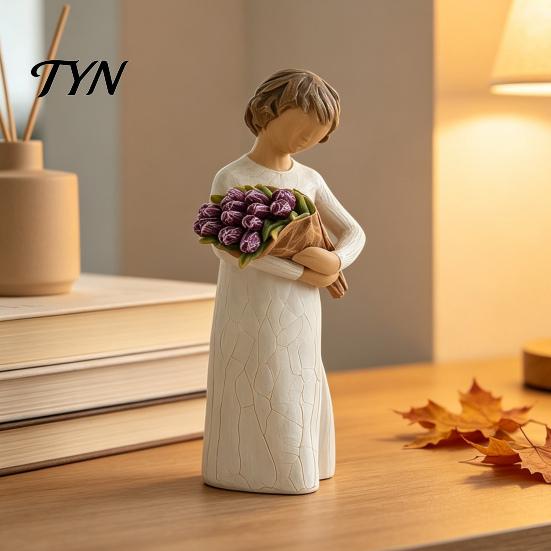 Gift for Mothers Day Girl Holding Bouquet Resin Figurine, Faceless Lady Statue, Romantic Desktop Ornament Durable Craft Living Room Bedroom
