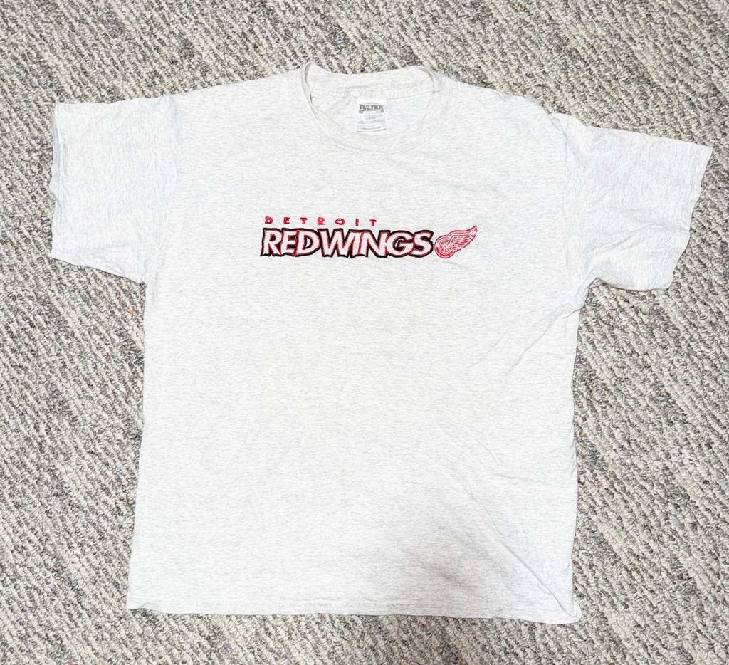 Vintage Detroit Redwings T Shirt Size Large Unisex T-Shirt