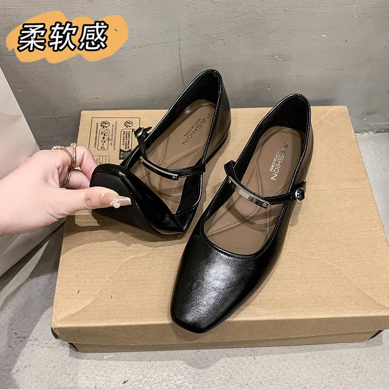 Ретро туфли Мэри Джейн женские новые весенние с квадратным носком и мелким вырезом, на толстом каблуке, одинарные туфли с юбкой
