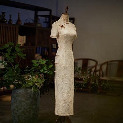 Кружевное платье Cheongsam с длинными рукавами и тремя точками, улучшенное традиционное Cheongsam