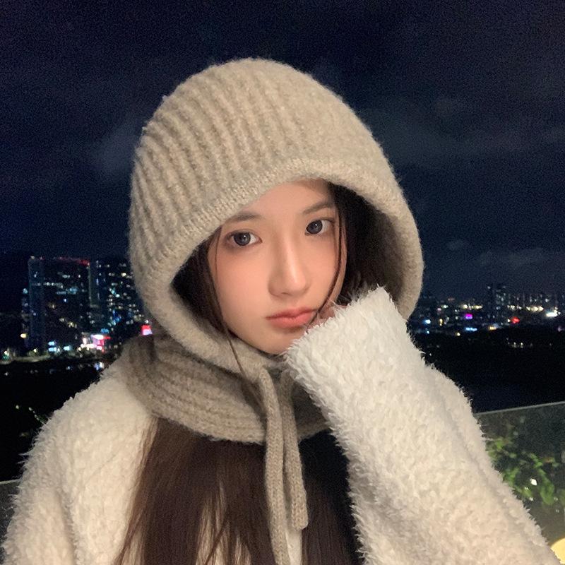 Autumn and winter hats women's scarf integrated big head circumference balaclava hat Korean versatile windproof warm wool hat