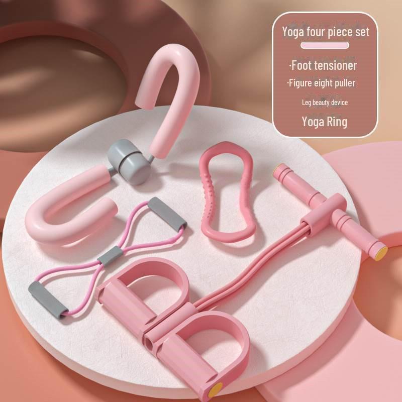 Комплект из четырех предметов для йоги: Педальный съемник, устройство для красоты ног, тонер для бедер и кольцо для йоги.