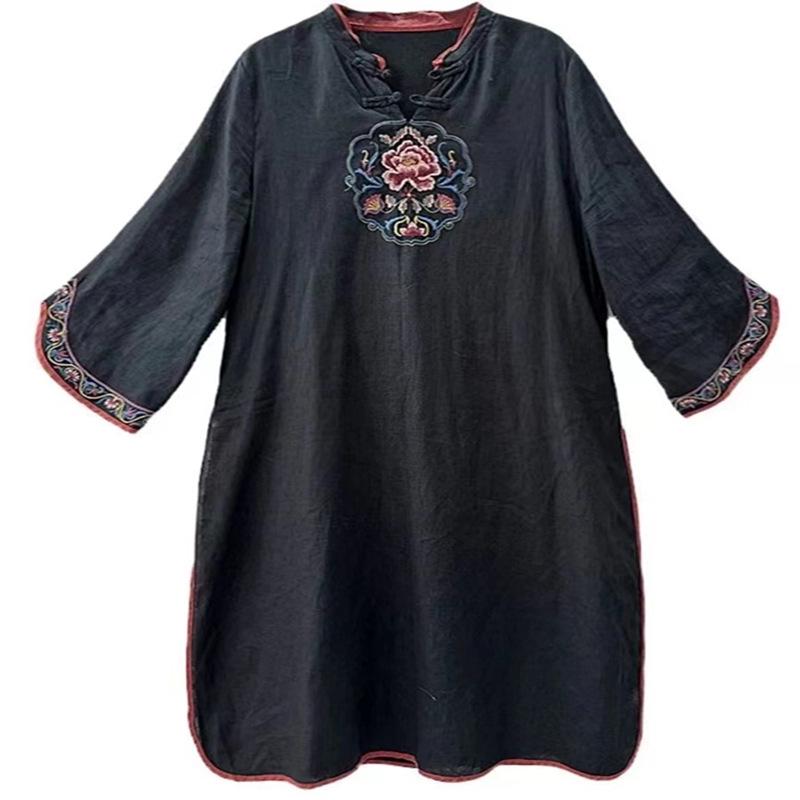 «Летнее платье-ципао из хлопка и льна с вышивкой»