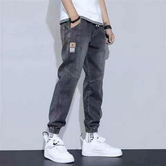 Men's Fleece-Lined Tapered Jeans: Loose, Comfortable, Warm, and Durable for Autumn/Winter.