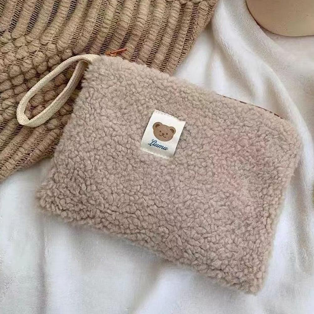 Plush Cosmetic Bag Portable Ladies Wash Bag Large Capacity Multi-function Casual Fashion Cute Bear Pattern for Weekend Vacation