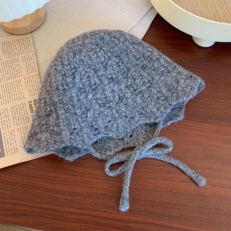 Autumn and winter lace-up hollow bucket hat women's versatile face small bucket hat retro big head circumference knitted wool hat