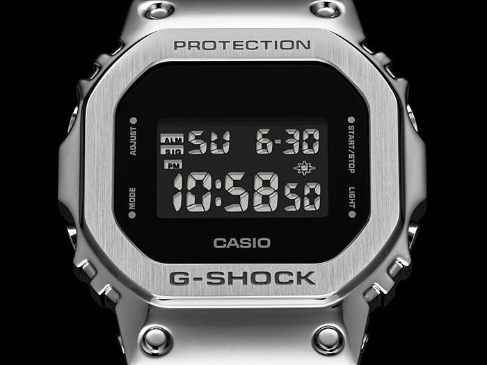 Casio Мужские кварцевые часы из нержавеющей стали GM-5600-1, водонепроницаемые 200M, ударопрочные, цифровые
