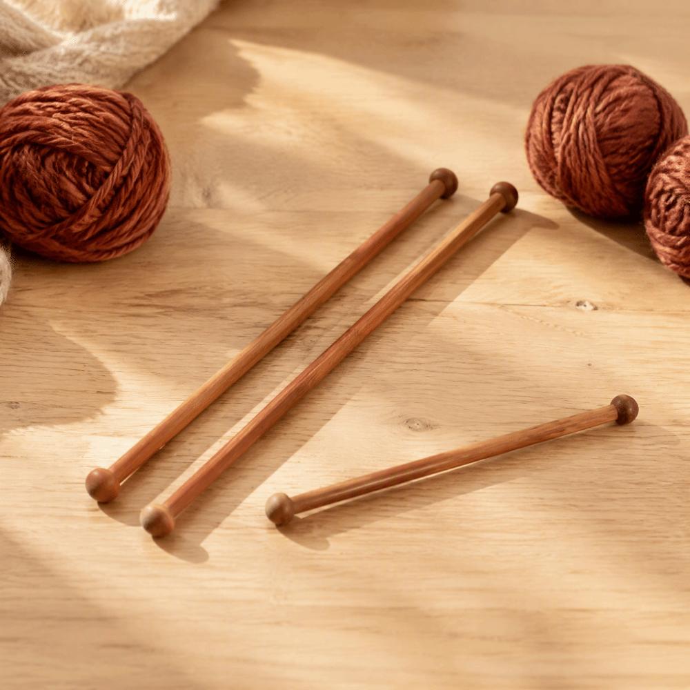 4pcs 9 Inch Long Dowel Rod Sticks Round Sandalwood Hanging Rod Decoration Tapestry Hanging